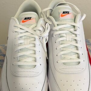 Nike Court Vintage Red Shoe Box